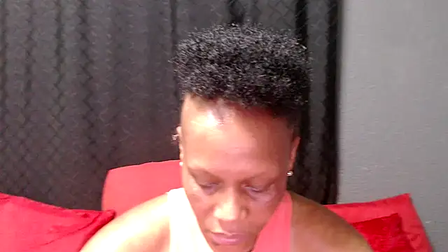 MistressShirleyXXX81 online show from 03-13-26, 09:31