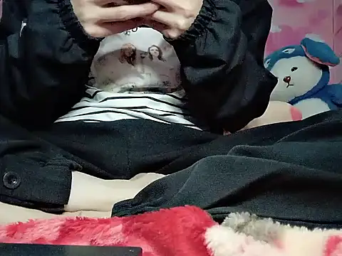 Snapshot of Angela203 chatting on 02-25-26, 09:09 Angela203 online show from 02-25-26, 09:09