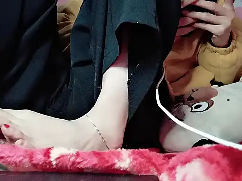 Snapshot of Angela203 chatting on 02-26-26, 12:05 Angela203 online show from 02-26-26, 12:05