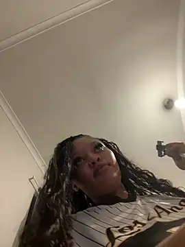 candy-95 online show from 05-05-26, 08:34