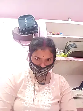 Hot bri2 online show from 04-07-26, 04:20