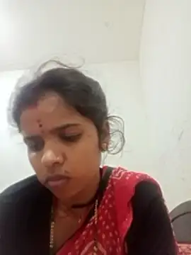 Hot chani online show from 05-16-26, 06:40