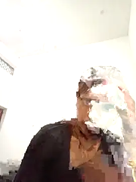 Hot chani online show from 04-12-26, 07:33
