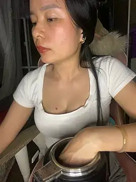 Ivy Trix2 online show from 03-14-26, 04:57