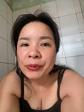 Ivy Trix2 online show from 03-07-26, 03:02