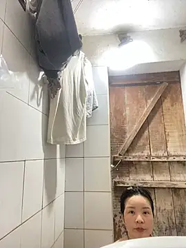 Ivy Trix2 online show from 03-26-26, 03:38