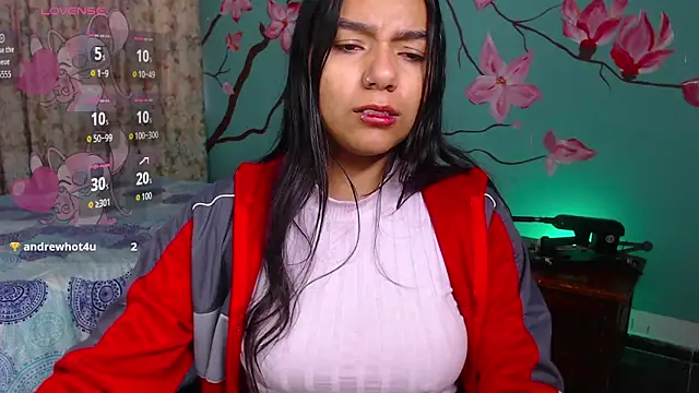 NoelleVireaux online show from 03-10-26, 11:47