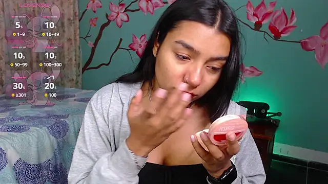 NoelleVireaux online show from 03-19-26, 11:43