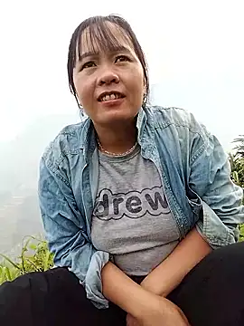 Candyk5 online show from 04-08-26, 12:34