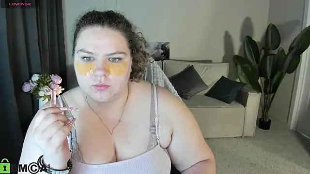 SofiRoce online show from 07-23-26, 05:05
