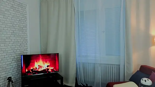 EmilyBlazee online show from 03-16-26, 05:55