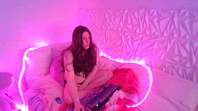 Snapshot of Moongirl117 chatting on 02-28-26, 02:11 Moongirl117 online show from 02-28-26, 02:11