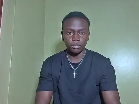 Snapshot of darkerberryguy chatting on 03-20-26, 06:14 darkerberryguy online show from 03-20-26, 06:14