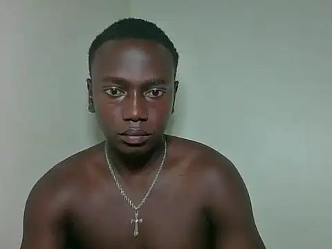 Snapshot of darkerberryguy chatting on 03-13-26, 04:06 darkerberryguy online show from 03-13-26, 04:06