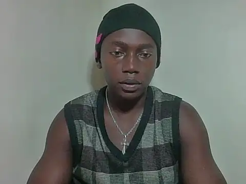 Snapshot of darkerberryguy chatting on 03-07-26, 10:26 darkerberryguy online show from 03-07-26, 10:26