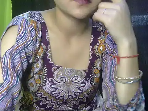 Aani 0 online show from 04-07-26, 05:53