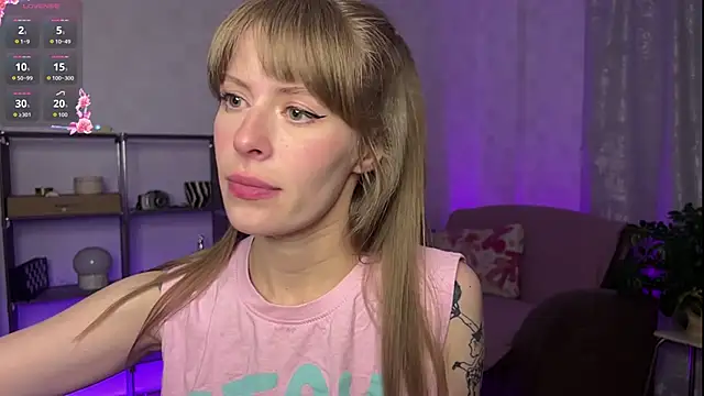 RosaMoore online show from 04-18-26, 03:14