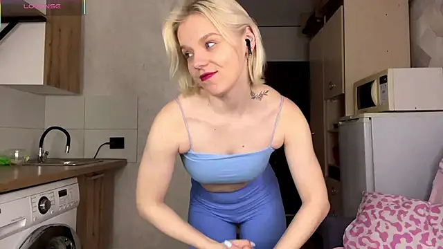 ScarlettKaty online show from 03-02-26, 04:35