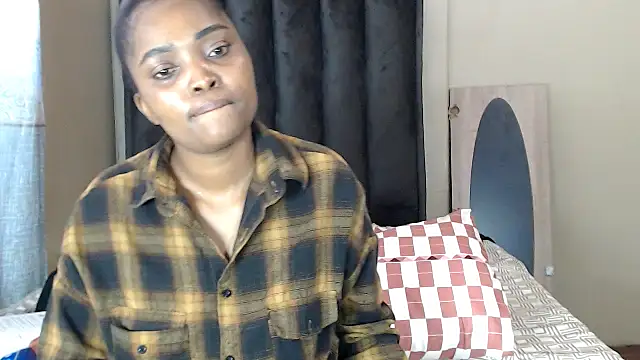 LexyDiana online show from 04-26-26, 08:11