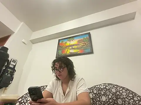 Snapshot of yassiestar chatting on 02-28-26, 09:47 yassiestar online show from 02-28-26, 09:47