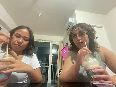 yassiestar online show from 03-06-26, 04:24