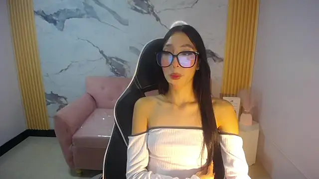 Snapshot of Roma_ch1 chatting on 03-20-26, 12:50 Roma ch1 online show from 03-20-26, 12:50