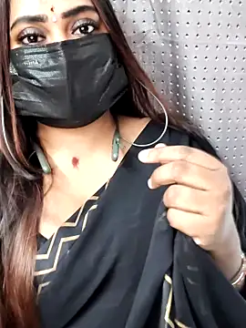 Cutie Nila online show from 03-19-26, 06:13