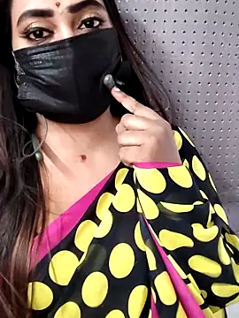 Cutie Nila online show from 05-19-26, 05:36