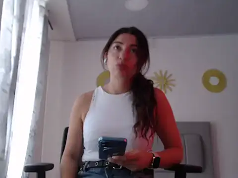 Julietaamado online show from 05-22-26, 03:21