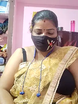 Snapshot of tamil_lathikaaa chatting on 03-14-26, 05:24 tamil lathikaaa online show from 03-14-26, 05:24