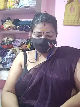 Snapshot of tamil_lathikaaa chatting on 03-20-26, 01:28 tamil lathikaaa online show from 03-20-26, 01:28