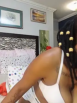JANIELEE8XXXXX online show from 04-19-26, 01:56