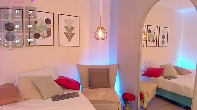 ariavelvet  online show from 03-24-26, 02:11