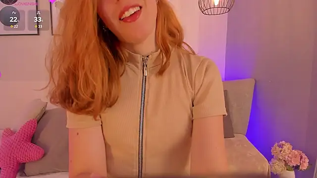 ariavelvet  online show from 04-06-26, 03:24