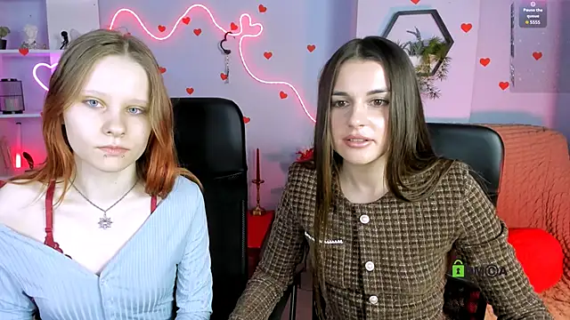 cassandra nik online show from 03-31-26, 06:04