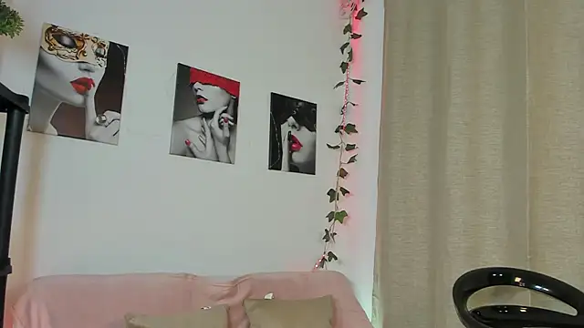 Rebeca Marchetti online show from 03-24-26, 08:09