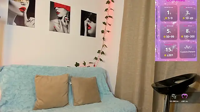 Rebeca Marchetti online show from 06-16-26, 02:28