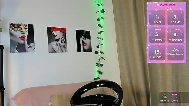 Rebeca Marchetti online show from 06-12-26, 07:44