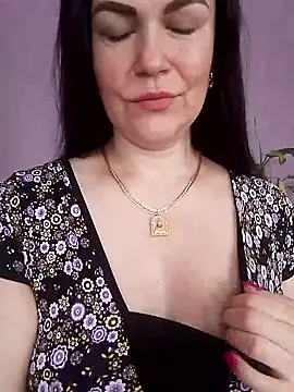 Snapshot of AmyLove471 chatting on 05-13-26, 08:10 AmyLove471 online show from 05-13-26, 08:10