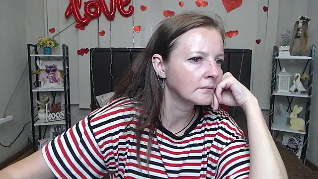 MeganPirs online show from 07-04-26, 05:06