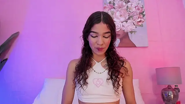 Snapshot of evelyn__rose1 chatting on 02-26-26, 06:30 evelyn rose1 online show from 02-26-26, 06:30