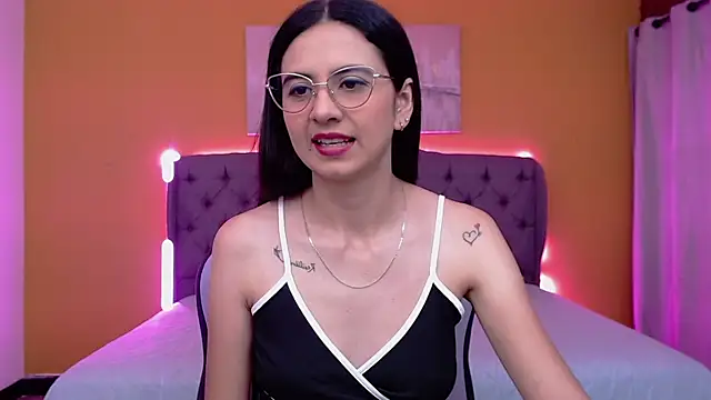 alexaneuer online show from 05-12-26, 01:39