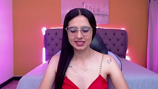 alexaneuer online show from 05-13-26, 01:07