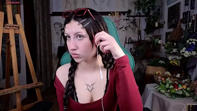 EffieMeowley online show from 04-19-26, 05:19