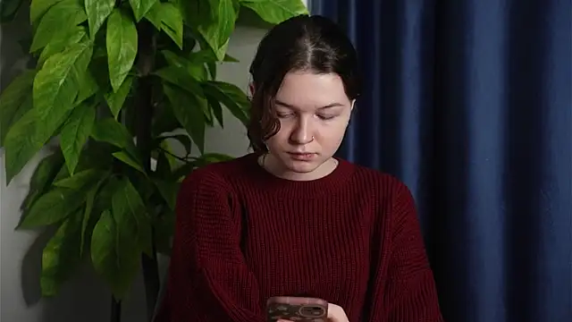 Snapshot of TondaTomaino chatting on 02-26-26, 11:32 TondaTomaino online show from 02-26-26, 11:32