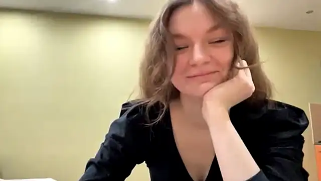 AliveCute online show from 03-02-26, 06:15