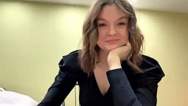 Snapshot of AliveCute chatting on 02-27-26, 05:24 AliveCute online show from 02-27-26, 05:24