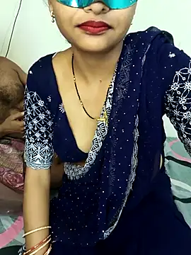 Sweet Cpl  online show from 04-14-26, 01:10