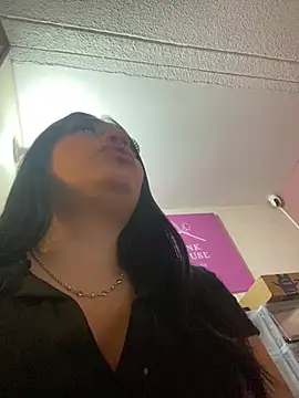 GeorgiaPink  online show from 04-20-26, 11:28