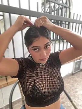 GeorgiaPink  online show from 04-11-26, 10:02